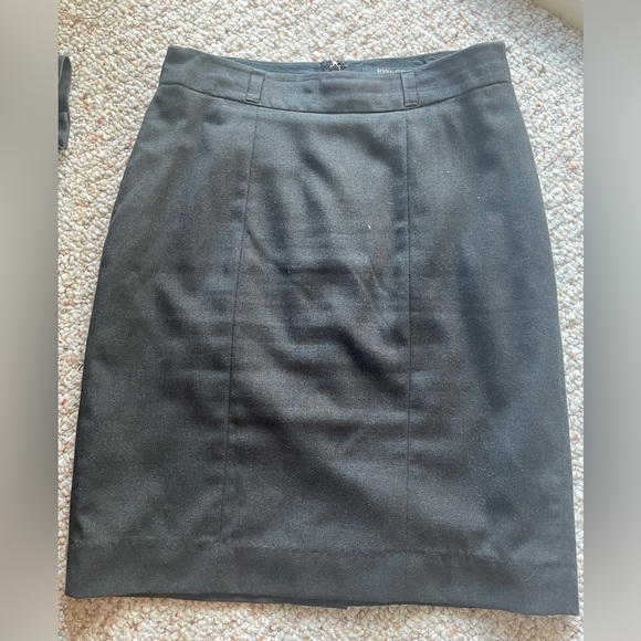 RW&Co 3 piece women’s suit, charcoal grey size 00 - Picture 8 of 9